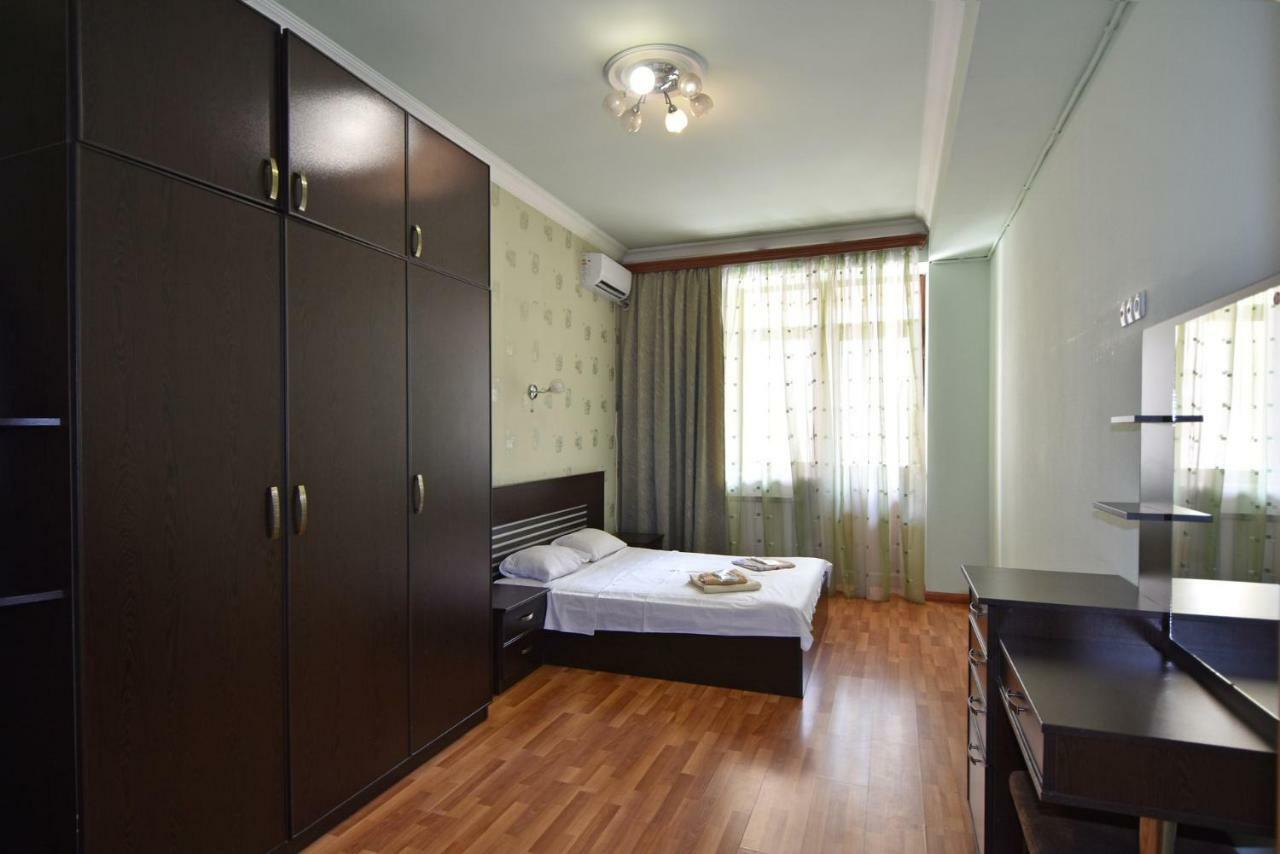 Freedom Apartments On Yekmalyan Str Yerevan Exterior photo